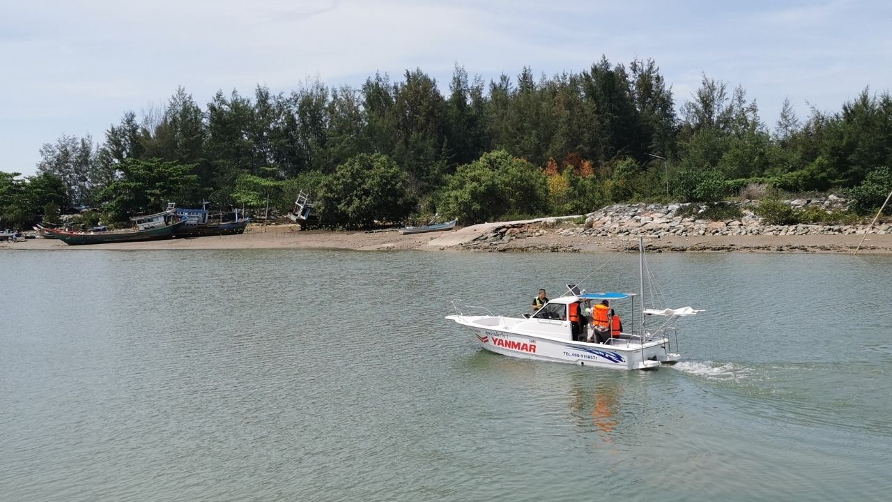 สอนขับเรือสปีดโบ๊ท