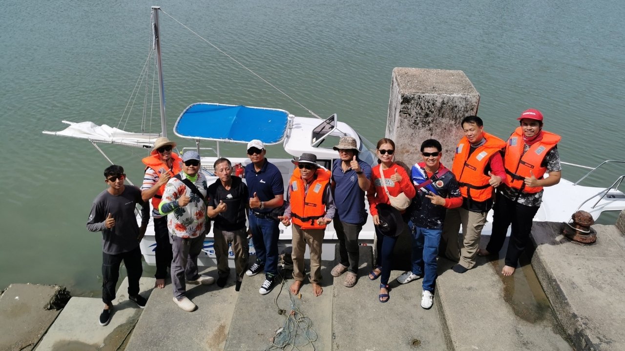 เทคนิคในการนำเรือเข้าจอดเทียบท่า