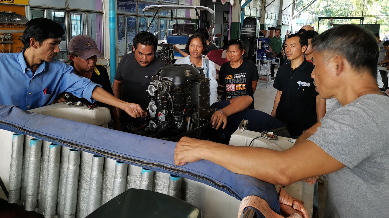 อบรมหลักสูตรซ่อมบำรุงและขับเรือของไทยสปีดโบ๊ท