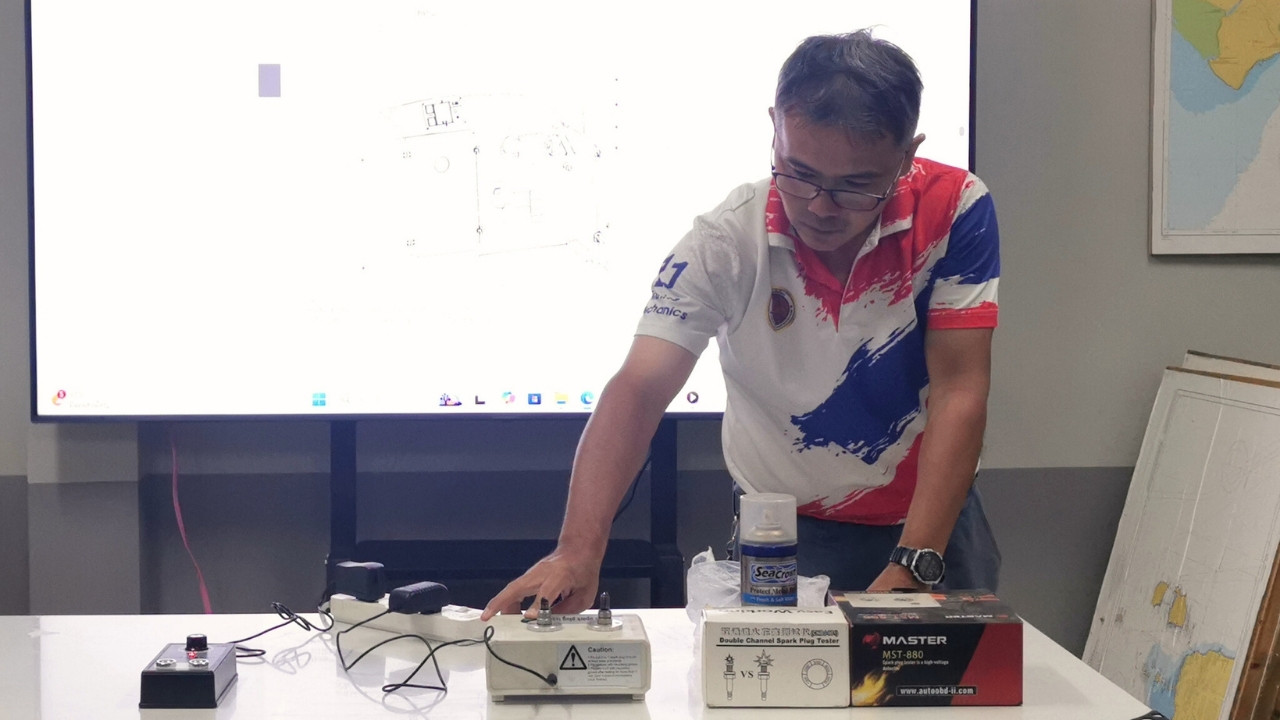 ทักษะเกี่ยวกับการซ่อมบำรุงเรือสปีดโบ๊ท