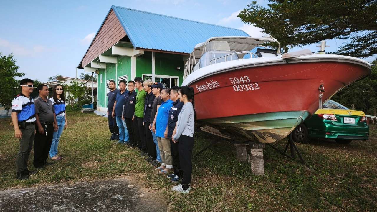 ศูนย์ฝึกร้อยเกาะมารีน